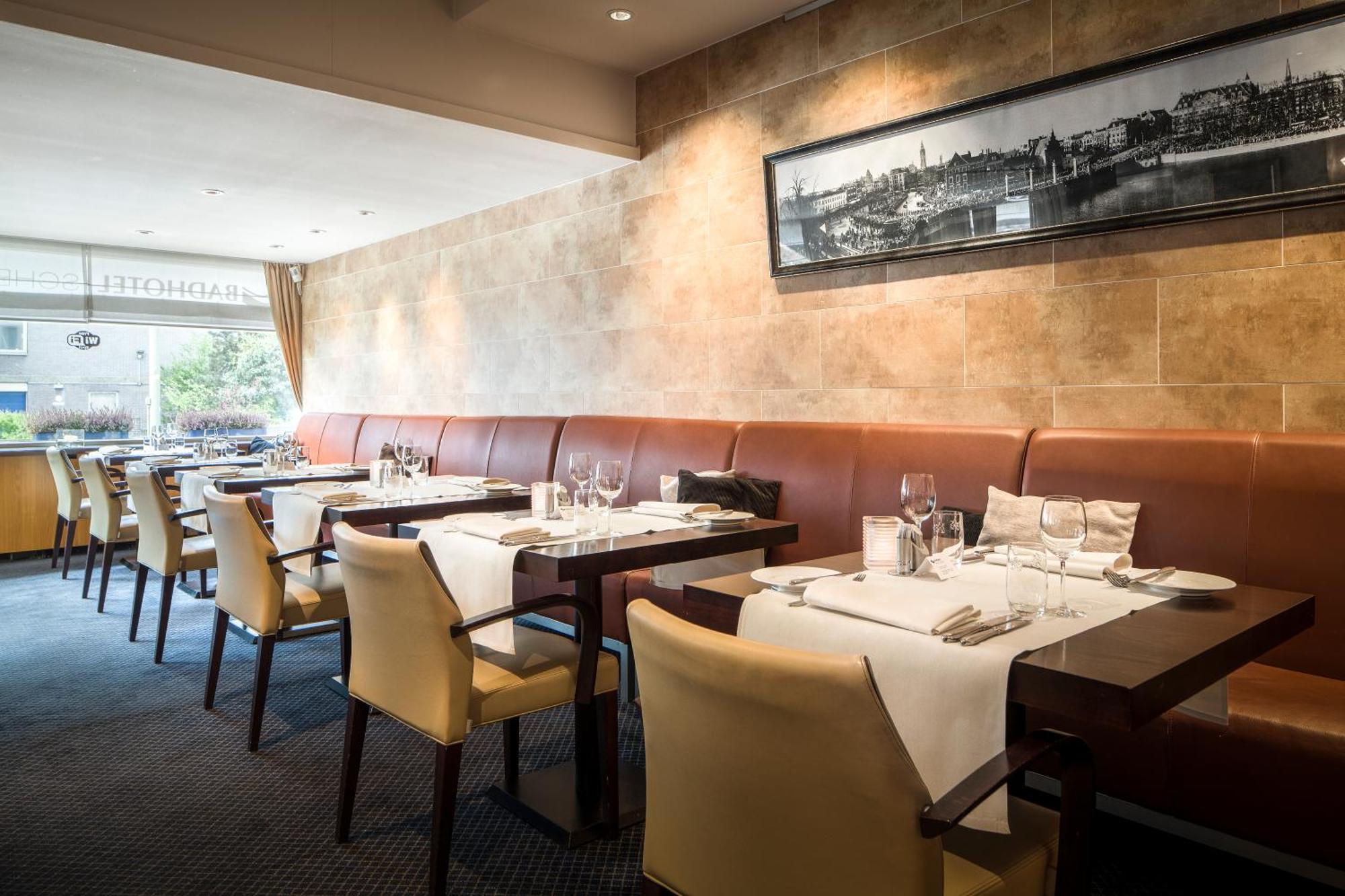 Hotel Badhotel Scheveningen 3*